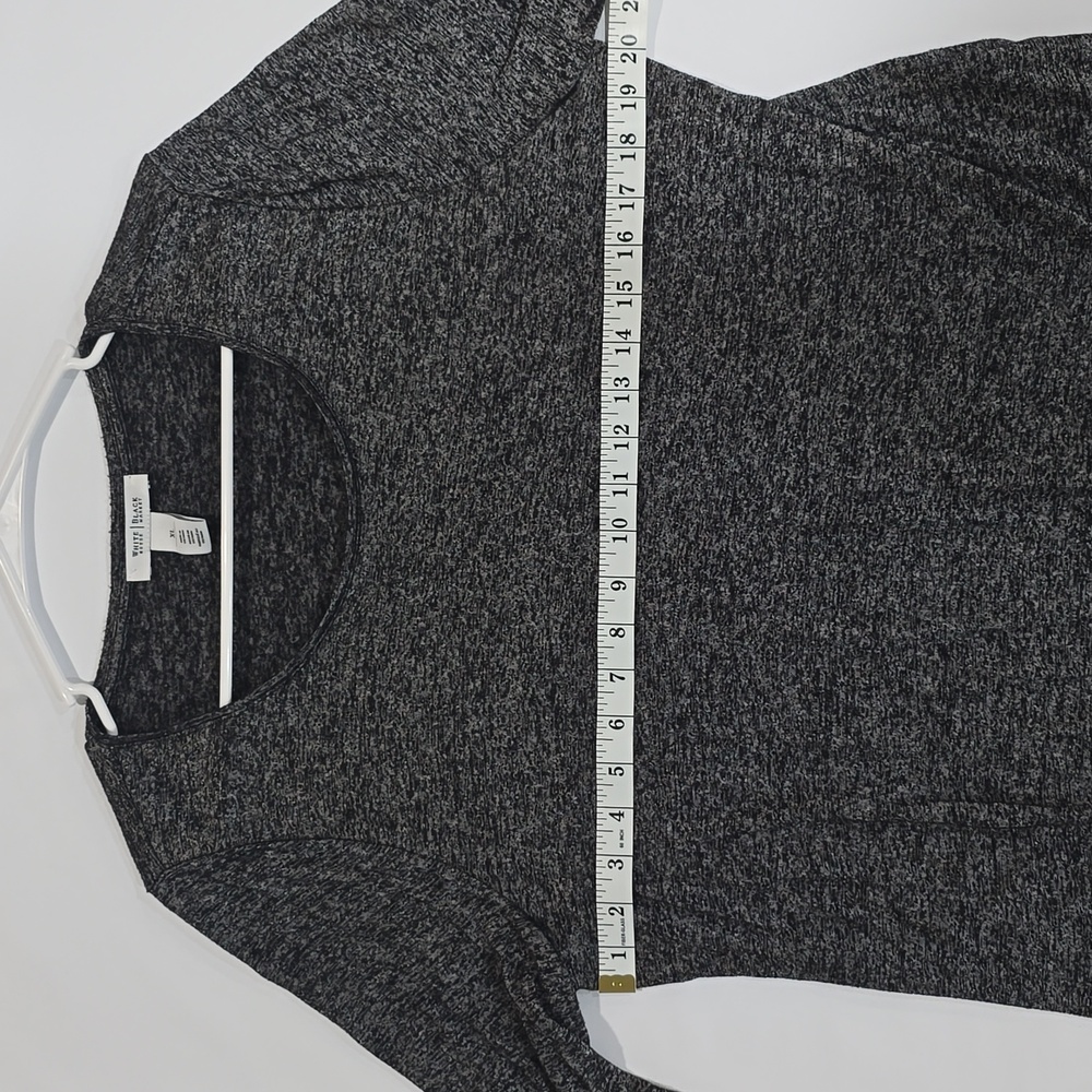 3/$15 White House Black Market - Women's Black Long Sleeve Tee Size XL - Picture 7 of 10